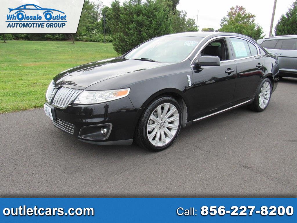 Lincoln MKS  2010