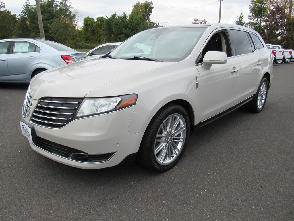 Lincoln MKT  2019 Lincoln MKT  2019