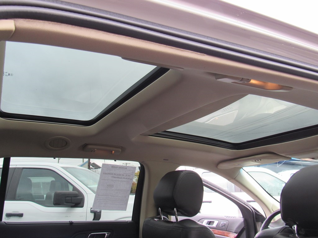 Lincoln MKT  2019 Lincoln MKT  2019