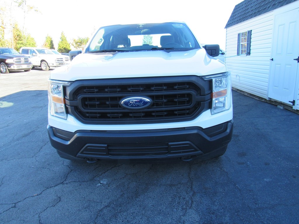 Ford F-150 XL SuperCrew 5.5-ft. Bed 4WD 2021 Ford F-150 XL SuperCrew 5.5-ft. Bed 4WD 2021