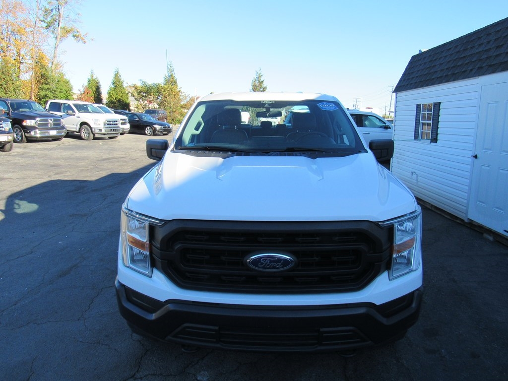 Ford F-150 XL SuperCrew 5.5-ft. Bed 4WD 2021 Ford F-150 XL SuperCrew 5.5-ft. Bed 4WD 2021