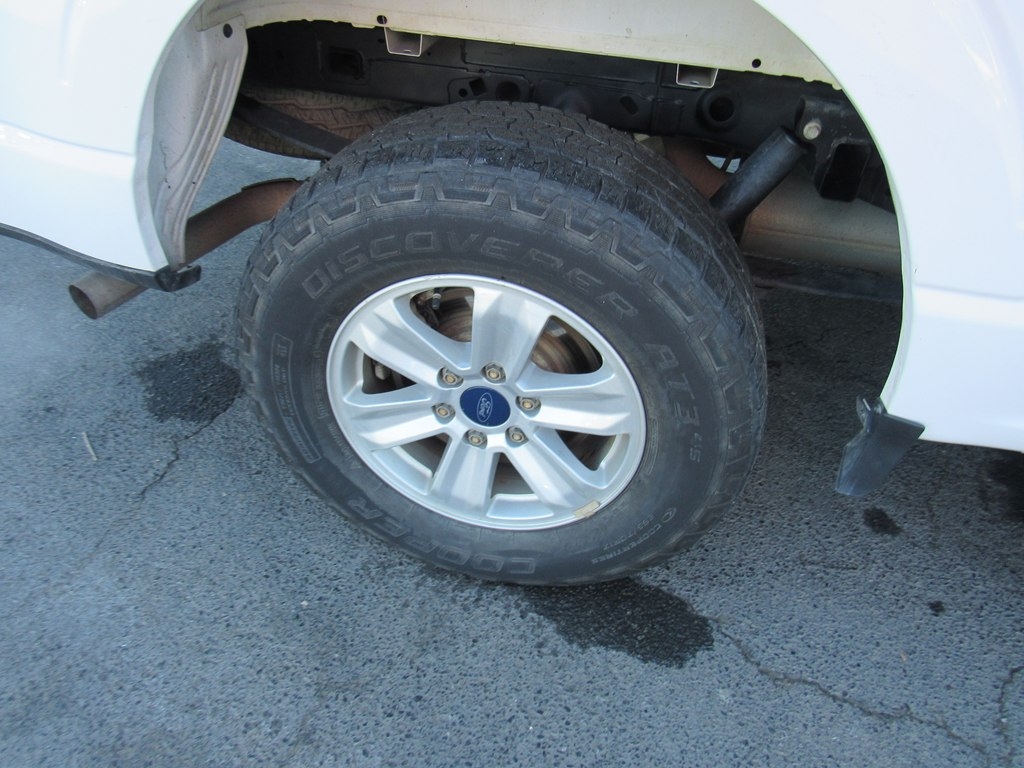 Ford F-150 XL SuperCrew 5.5-ft. Bed 4WD 2021 Ford F-150 XL SuperCrew 5.5-ft. Bed 4WD 2021