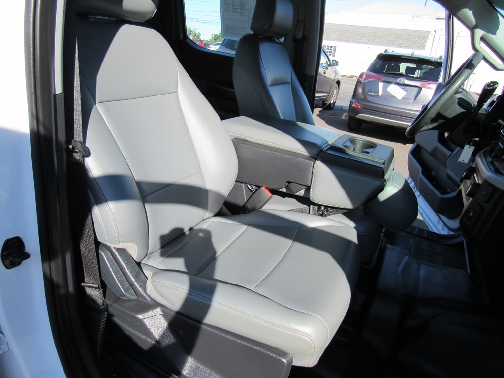 2021 Ford F-150 XL photo 34