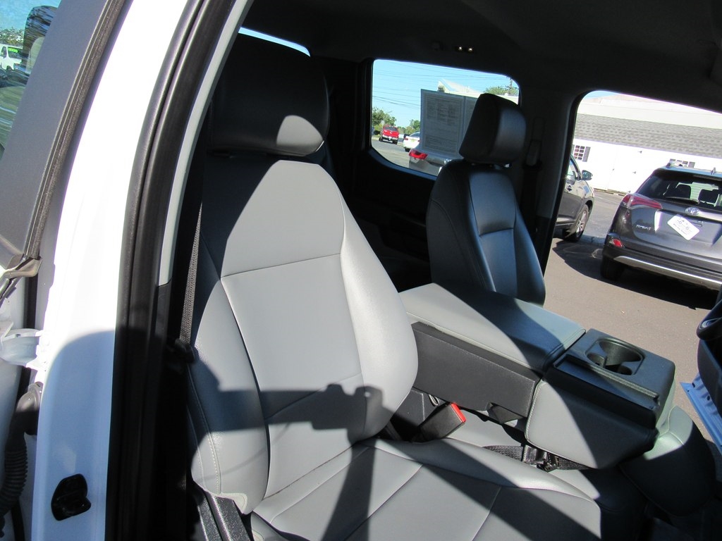 2021 Ford F-150 XL photo 35