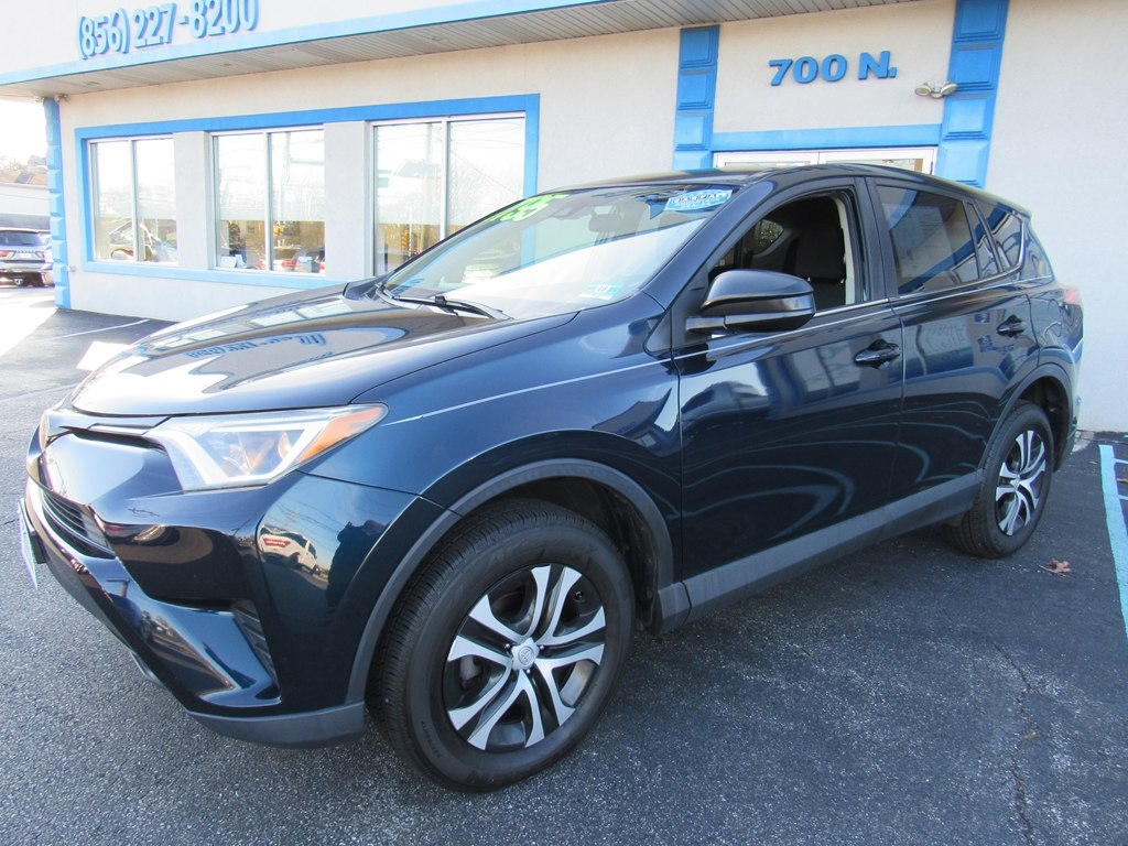 Toyota RAV4  2018