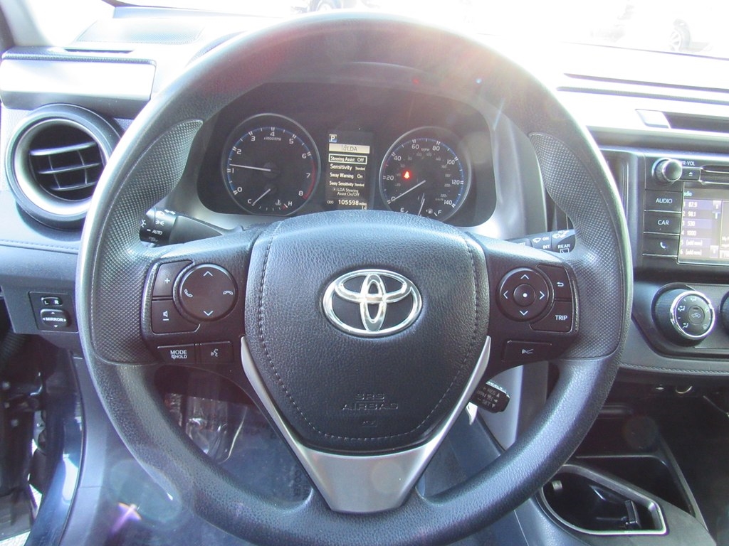Toyota RAV4  2018