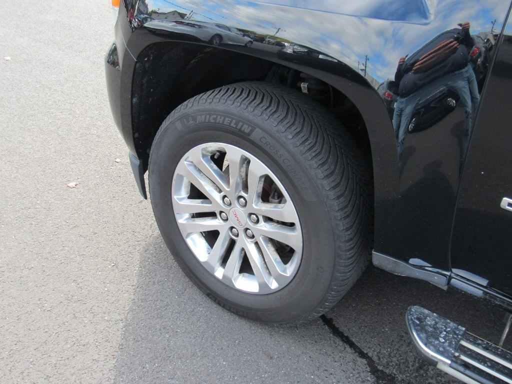 GMC Canyon  2017 GMC Canyon  2017