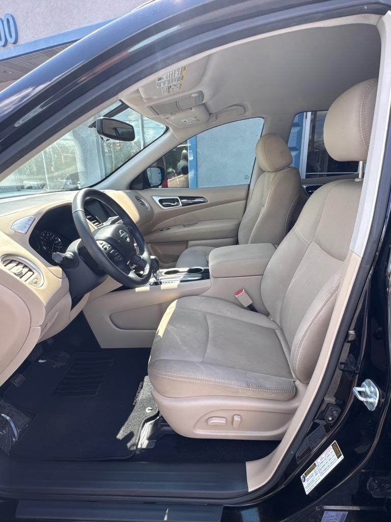 Nissan Pathfinder FWD SV 2017