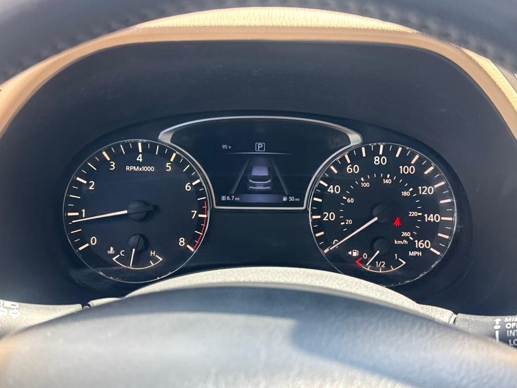 Nissan Pathfinder FWD SV 2017