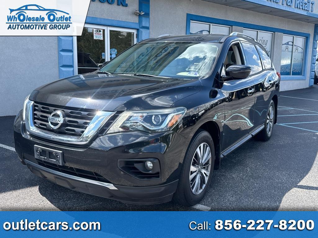 2017 Nissan Pathfinder FWD SV