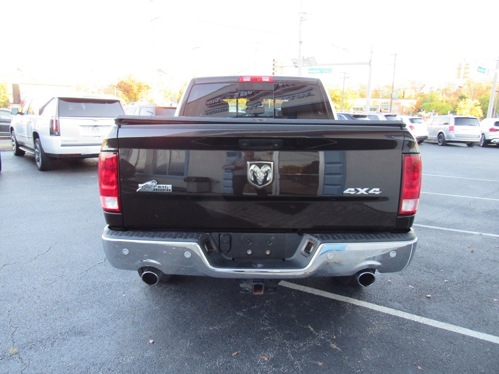 RAM 1500 Big Horn/Lone Star 4x4 Quad Cab 6'4" Box 2017 RAM 1500 Big Horn/Lone Star 4x4 Quad Cab 6'4" Box 2017