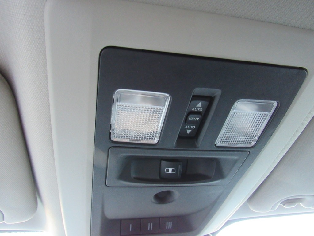 RAM 1500 Big Horn/Lone Star 4x4 Quad Cab 6'4" Box 2017 RAM 1500 Big Horn/Lone Star 4x4 Quad Cab 6'4" Box 2017