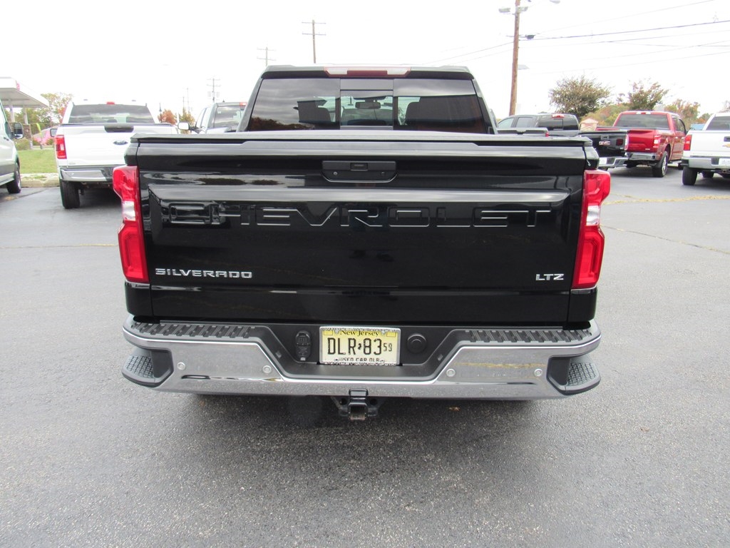 Chevrolet Silverado 1500 LTZ Crew Cab 2020 Chevrolet Silverado 1500 LTZ Crew Cab 2020