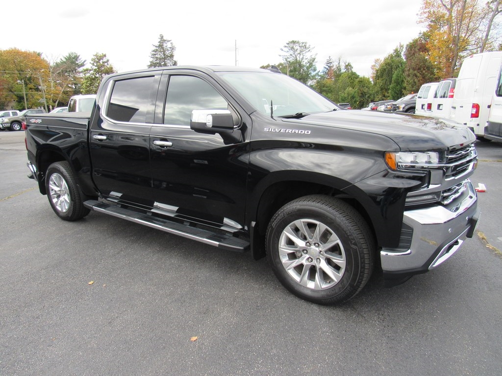 Chevrolet Silverado 1500 LTZ Crew Cab 2020 Chevrolet Silverado 1500 LTZ Crew Cab 2020