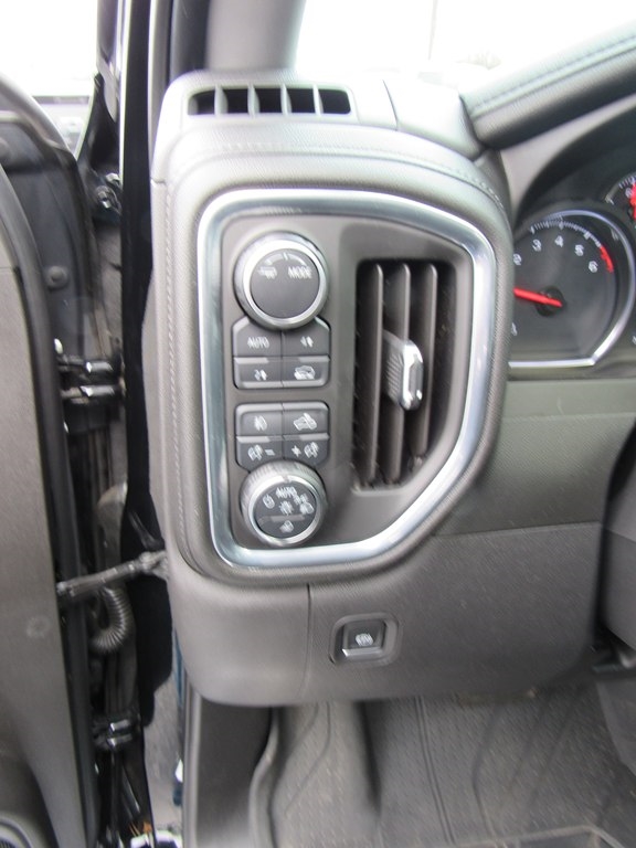 Chevrolet Silverado 1500 LTZ Crew Cab 2020 Chevrolet Silverado 1500 LTZ Crew Cab 2020