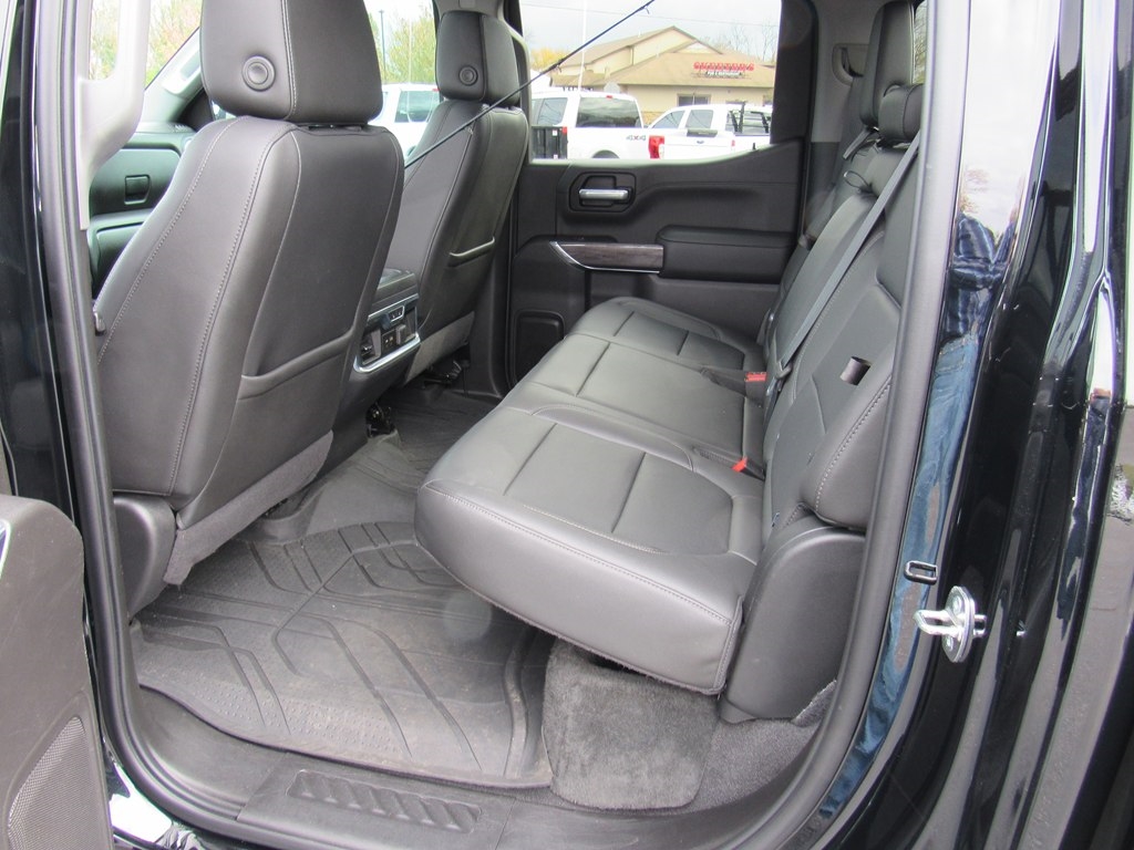 Chevrolet Silverado 1500 LTZ Crew Cab 2020 Chevrolet Silverado 1500 LTZ Crew Cab 2020