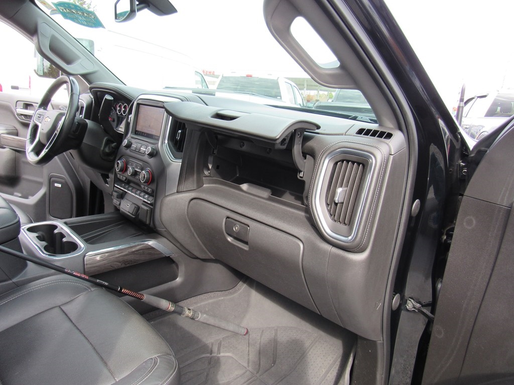 Chevrolet Silverado 1500 LTZ Crew Cab 2020 Chevrolet Silverado 1500 LTZ Crew Cab 2020