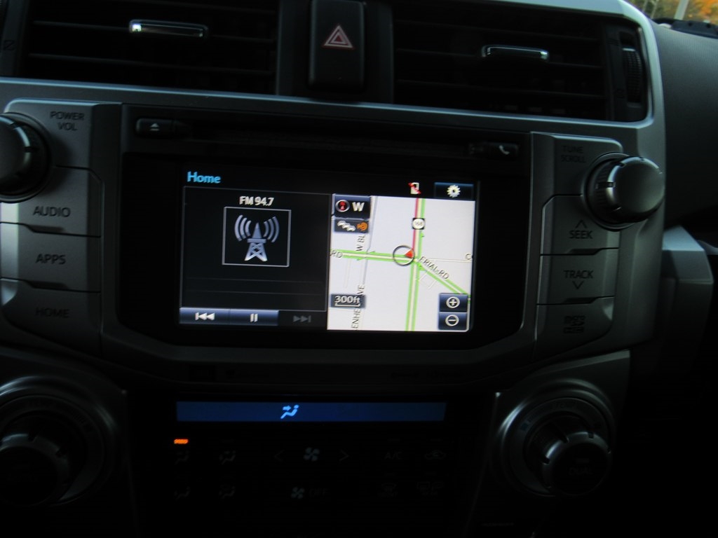 Toyota 4Runner Limited V6 4D SUV 4WD 2016 Toyota 4Runner Limited V6 4D SUV 4WD 2016