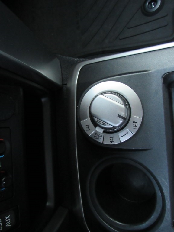 Toyota 4Runner Limited V6 4D SUV 4WD 2016 Toyota 4Runner Limited V6 4D SUV 4WD 2016