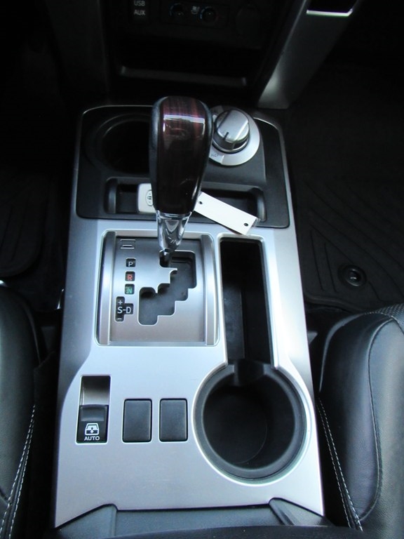 Toyota 4Runner Limited V6 4D SUV 4WD 2016 Toyota 4Runner Limited V6 4D SUV 4WD 2016