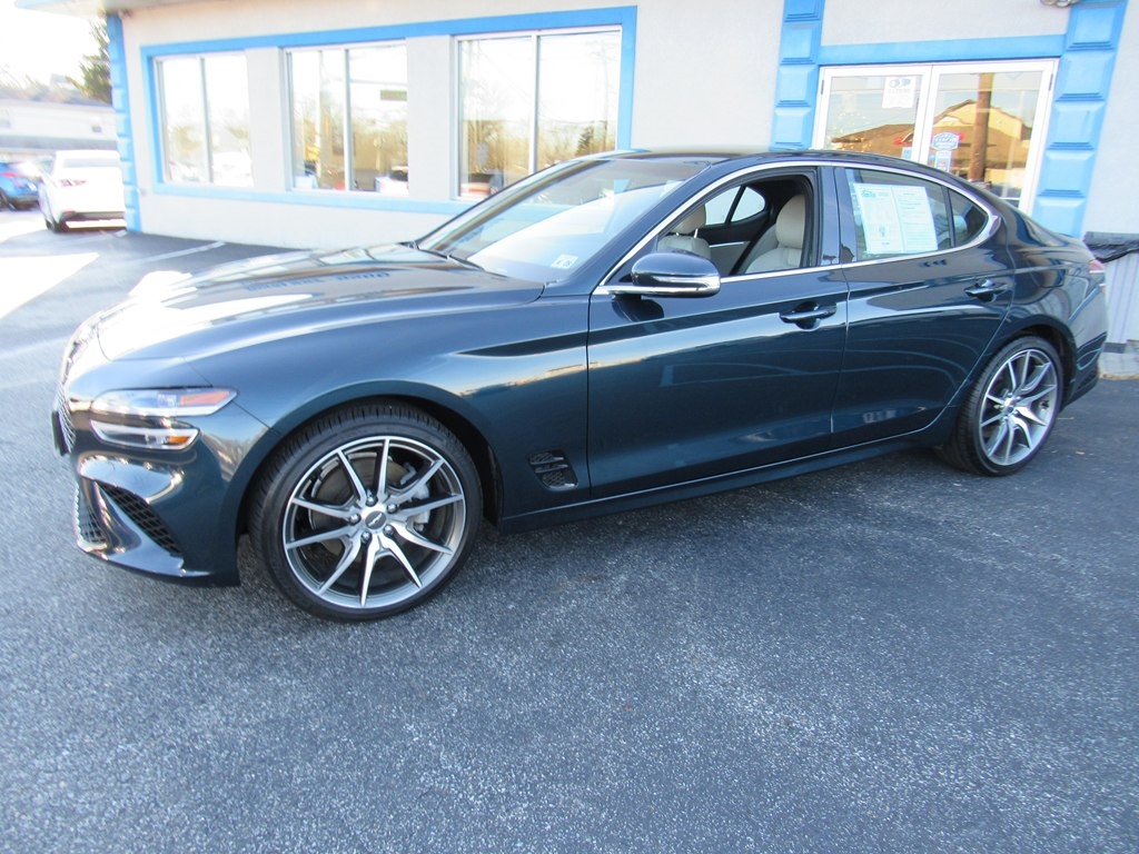 Genesis G70  2023