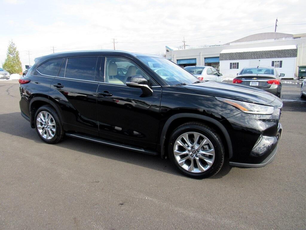 Toyota Highlander  2023