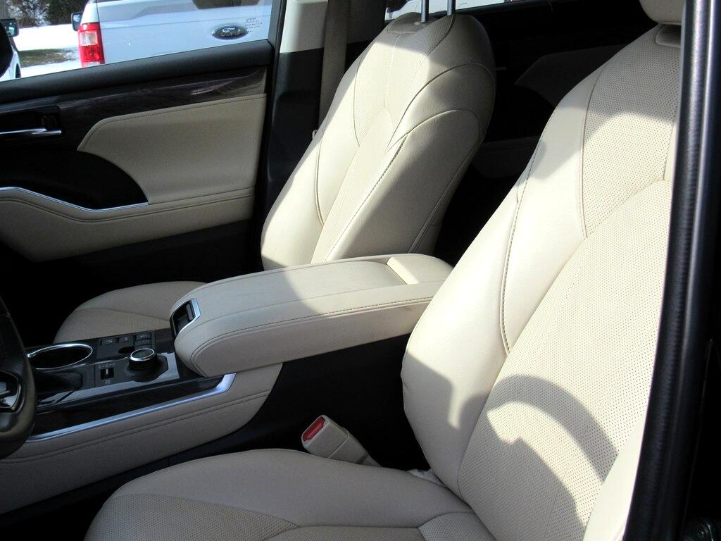 Toyota Highlander  2023