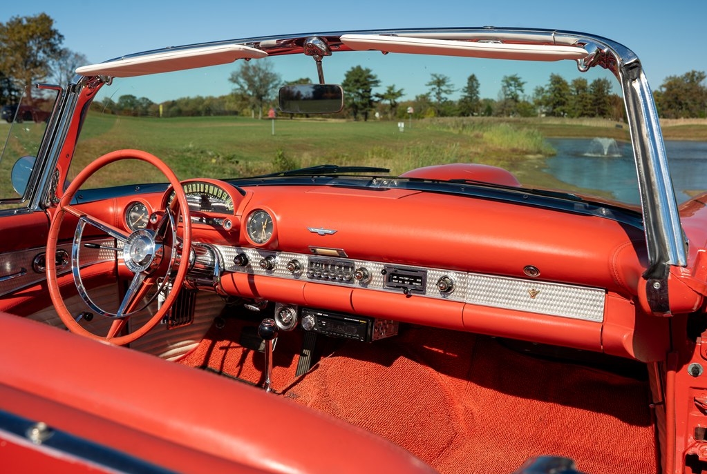 Ford Thunderbird  1956