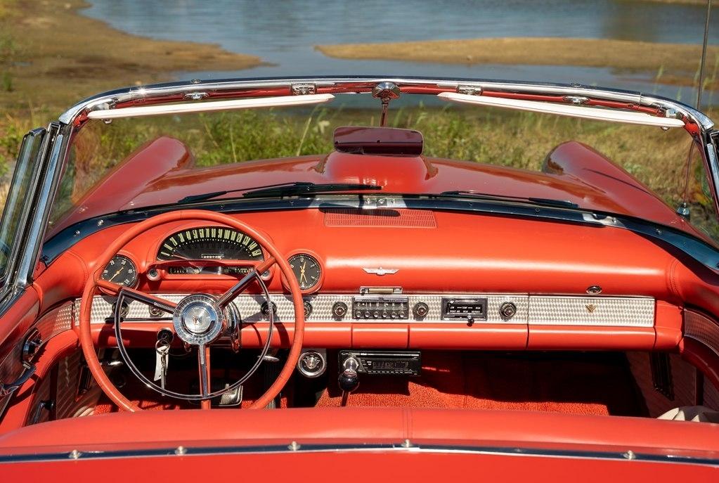 Ford Thunderbird  1956