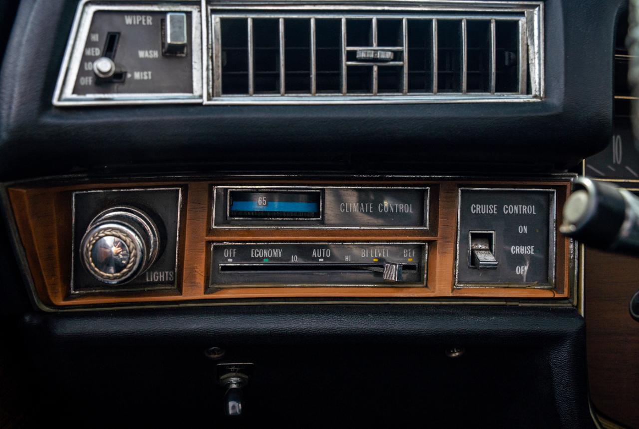 Cadillac Eldorado  1975