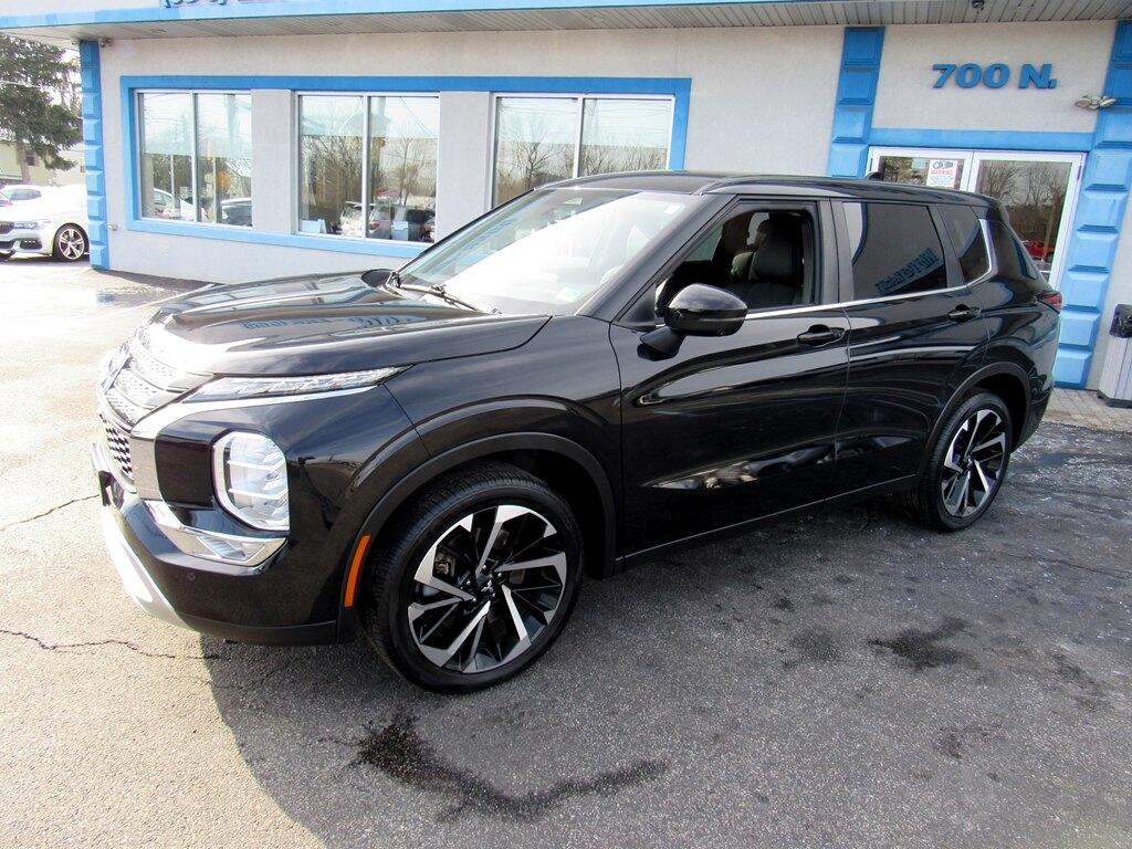 Mitsubishi Outlander  2022