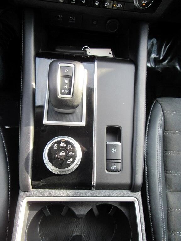 Mitsubishi Outlander  2022