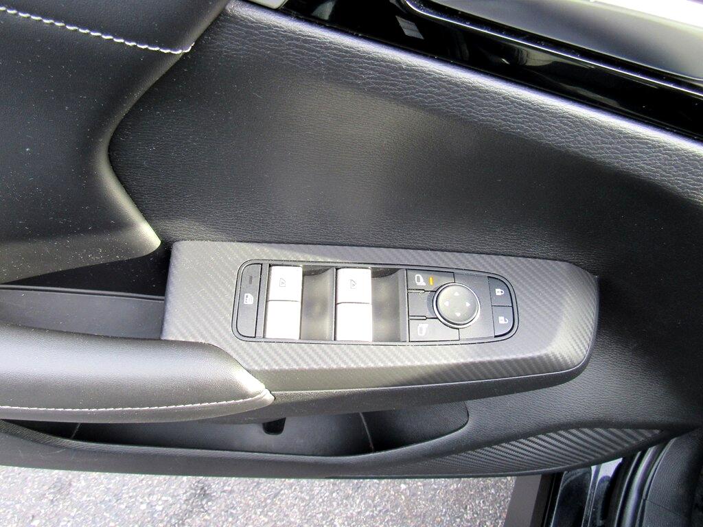 Mitsubishi Outlander  2022