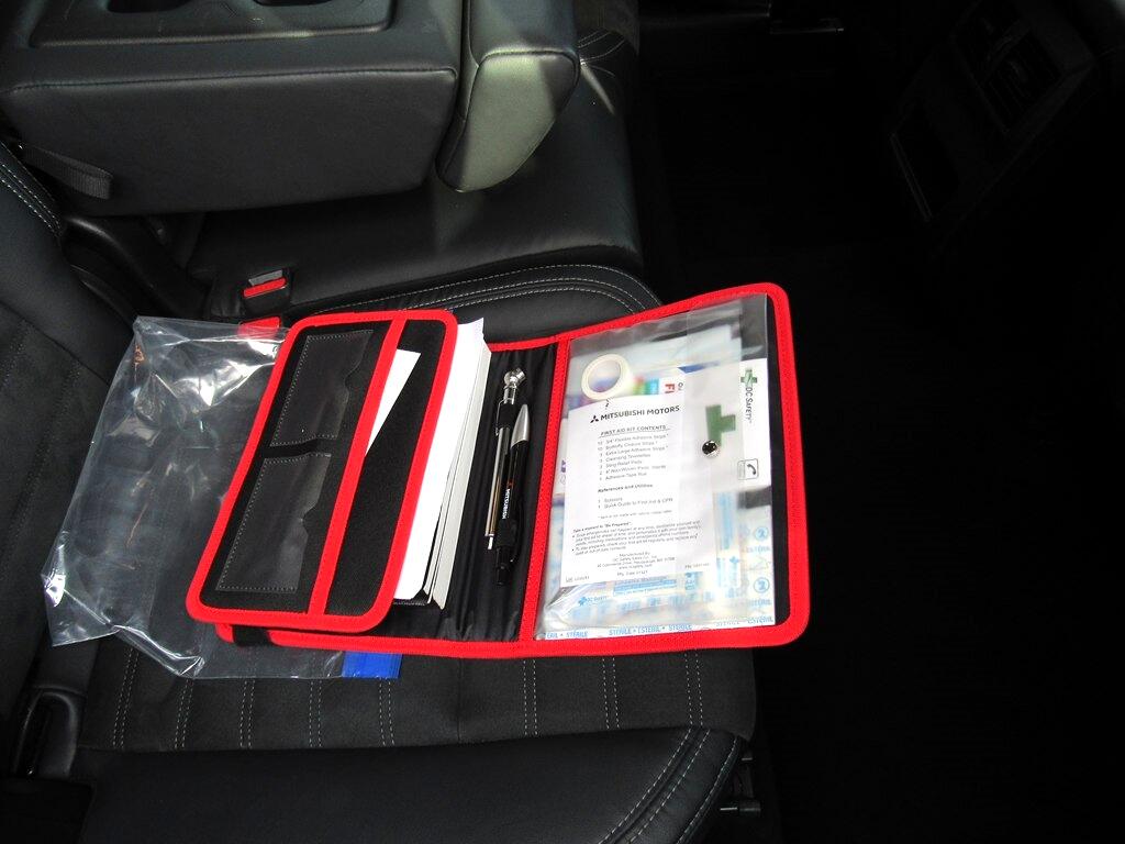 Mitsubishi Outlander  2022