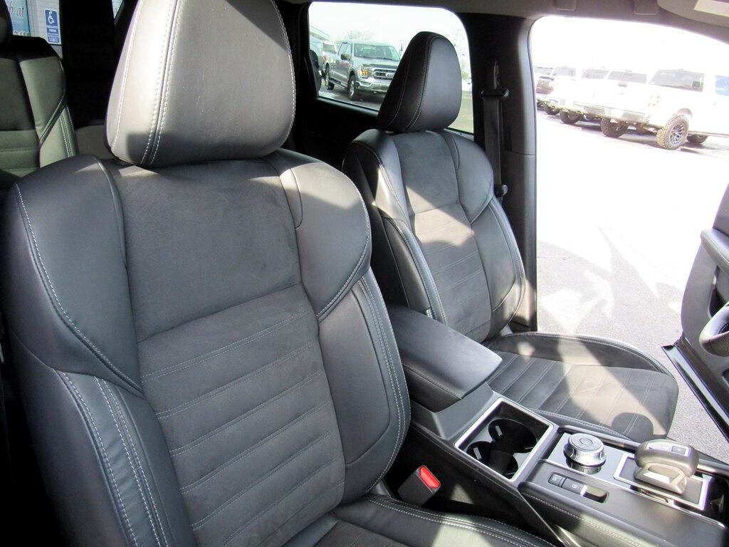 Mitsubishi Outlander  2022