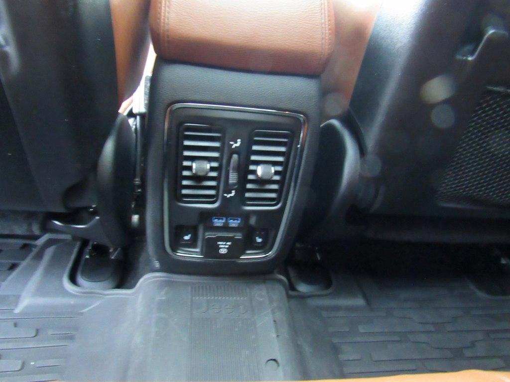 Jeep Grand Cherokee  2020