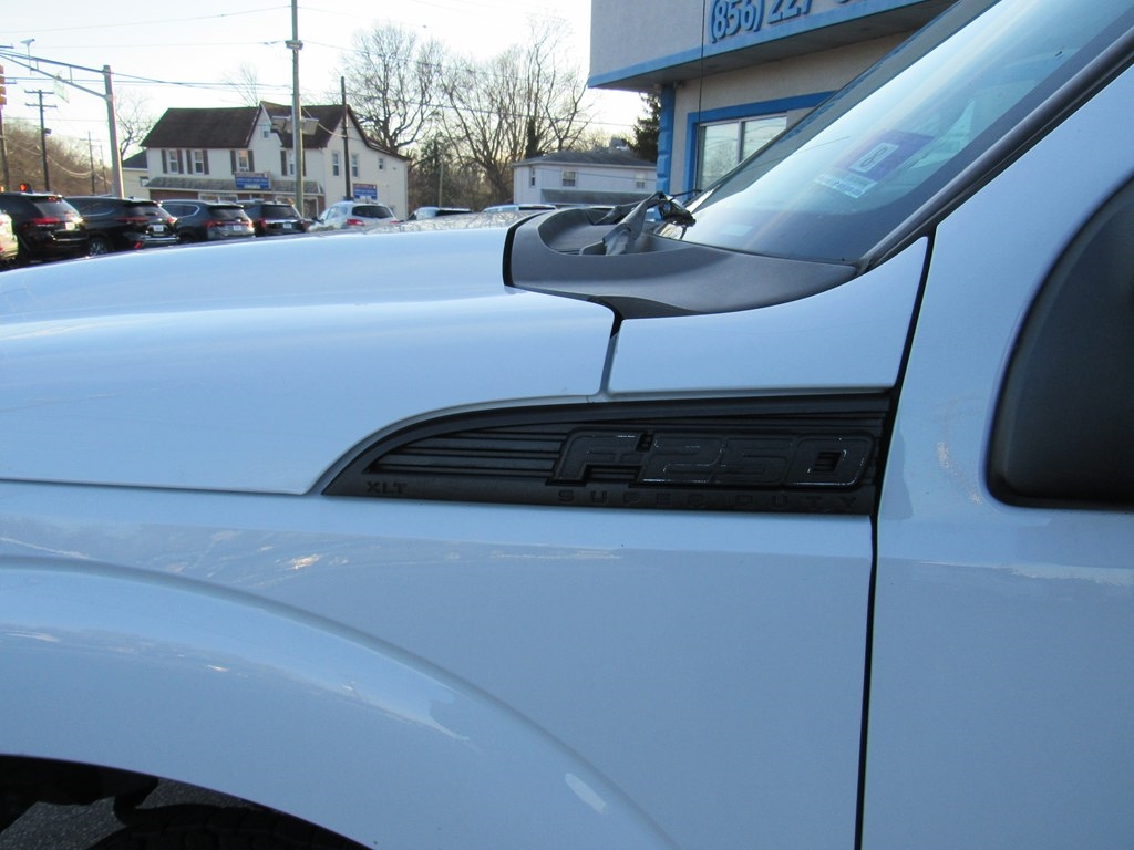 Ford F-250 SD XLT 4WD 2015