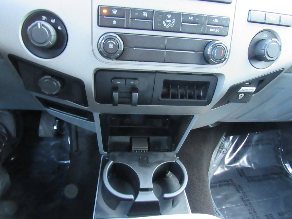 Ford F-250 SD XLT 4WD 2015