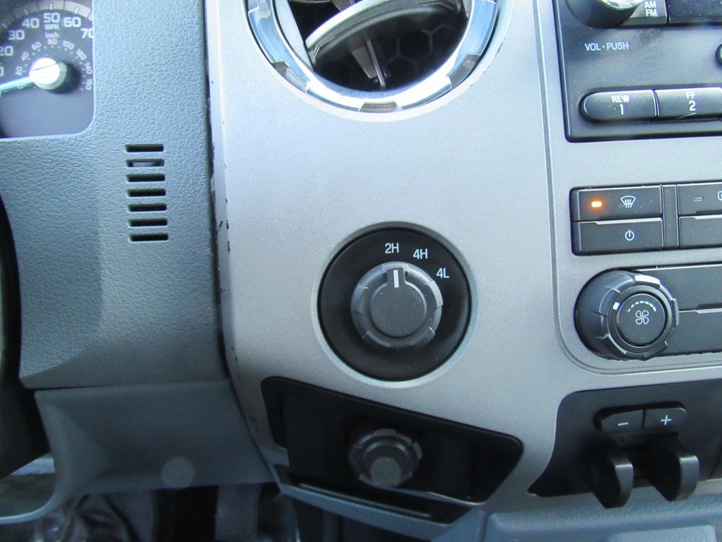 Ford F-250 SD XLT 4WD 2015