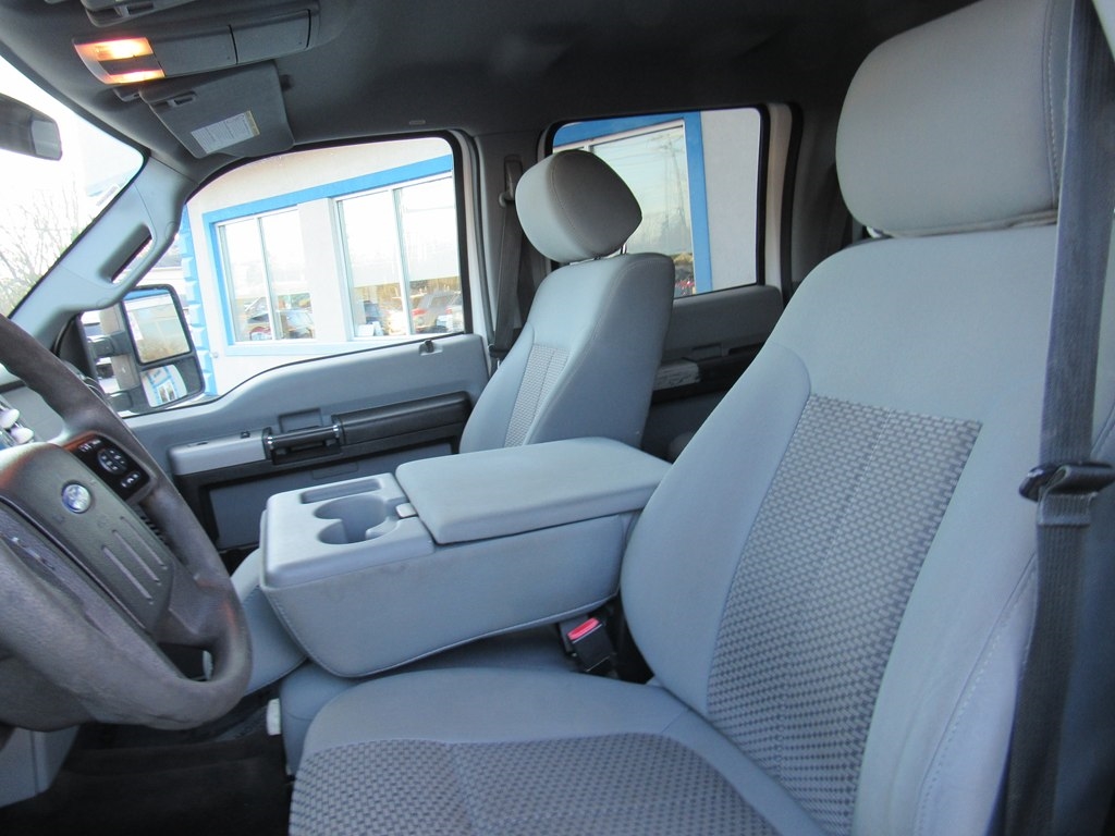 Ford F-250 SD XLT 4WD 2015