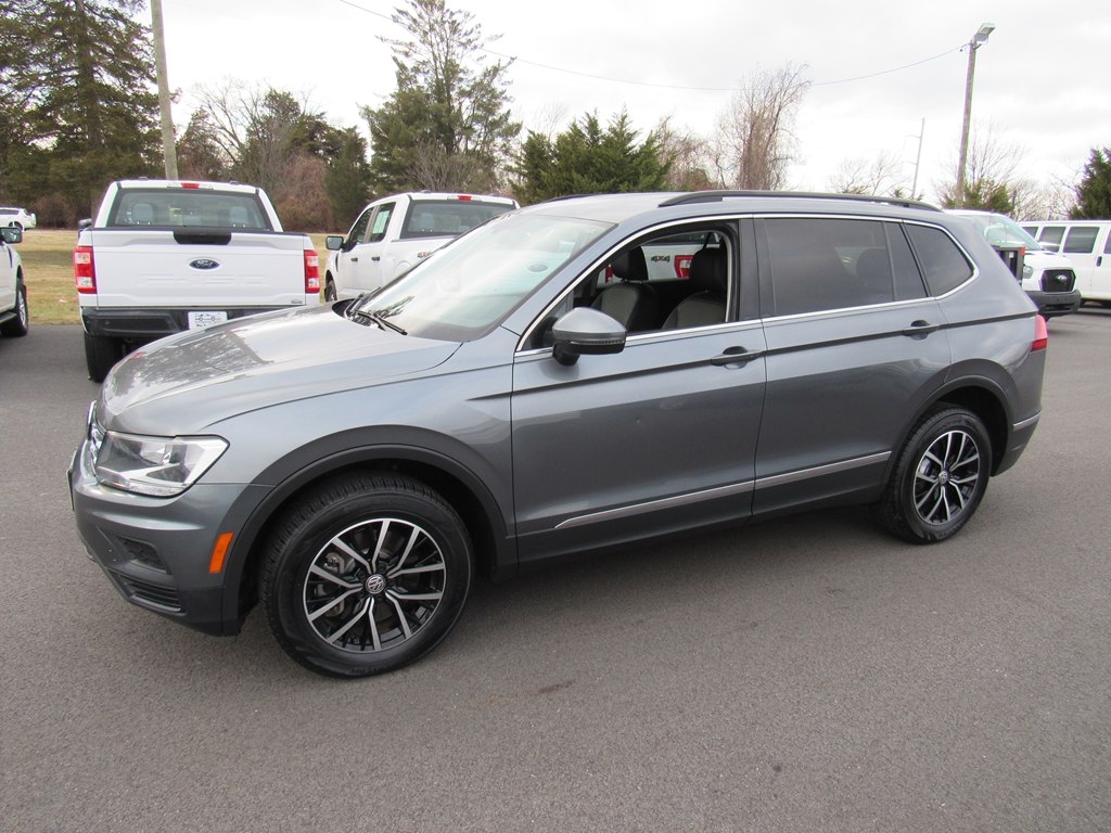 Volkswagen Tiguan SE 4Motion 2021