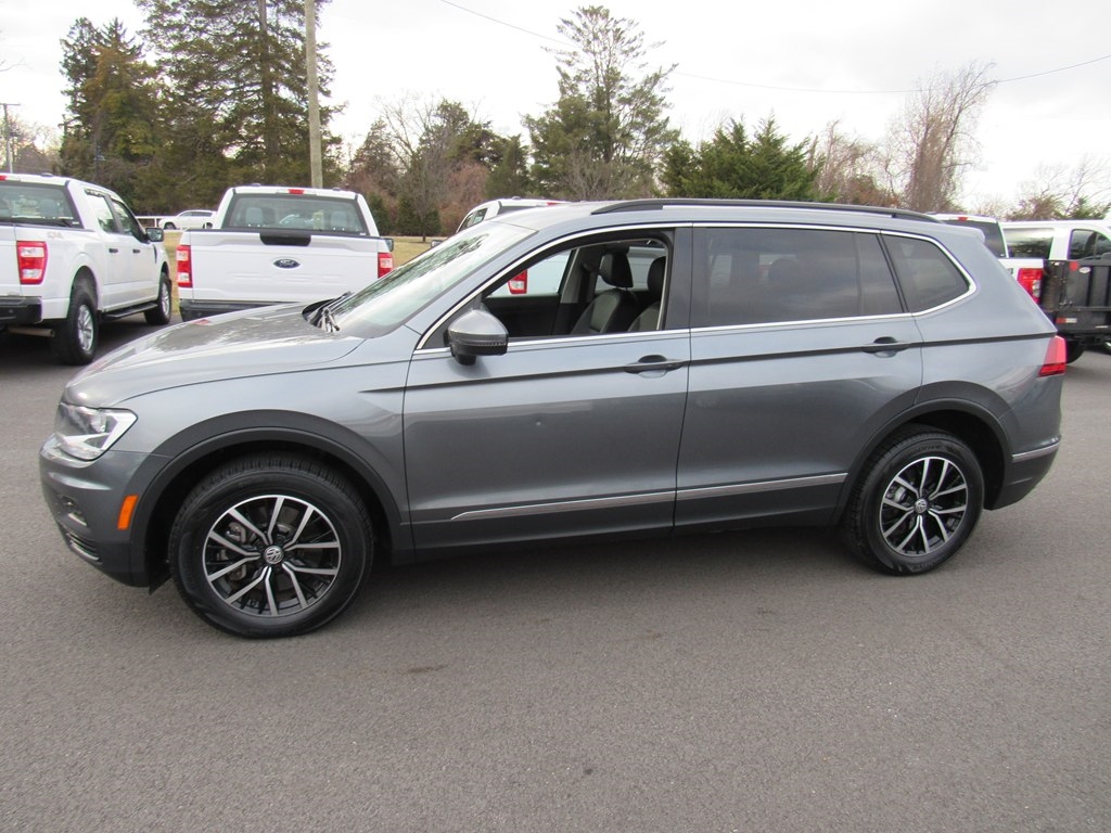 Volkswagen Tiguan SE 4Motion 2021