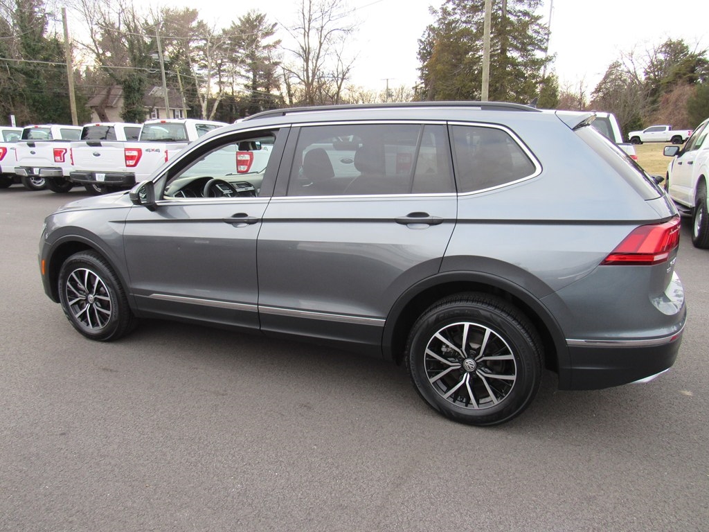 Volkswagen Tiguan SE 4Motion 2021