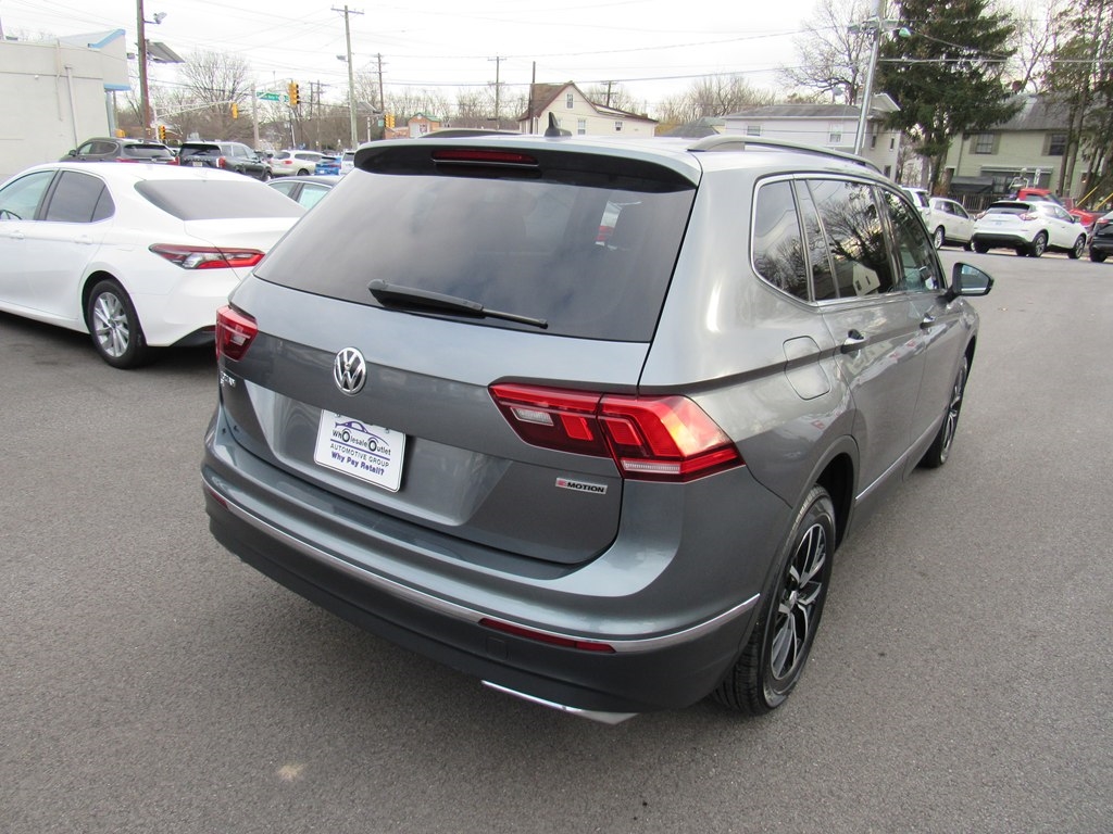 Volkswagen Tiguan SE 4Motion 2021