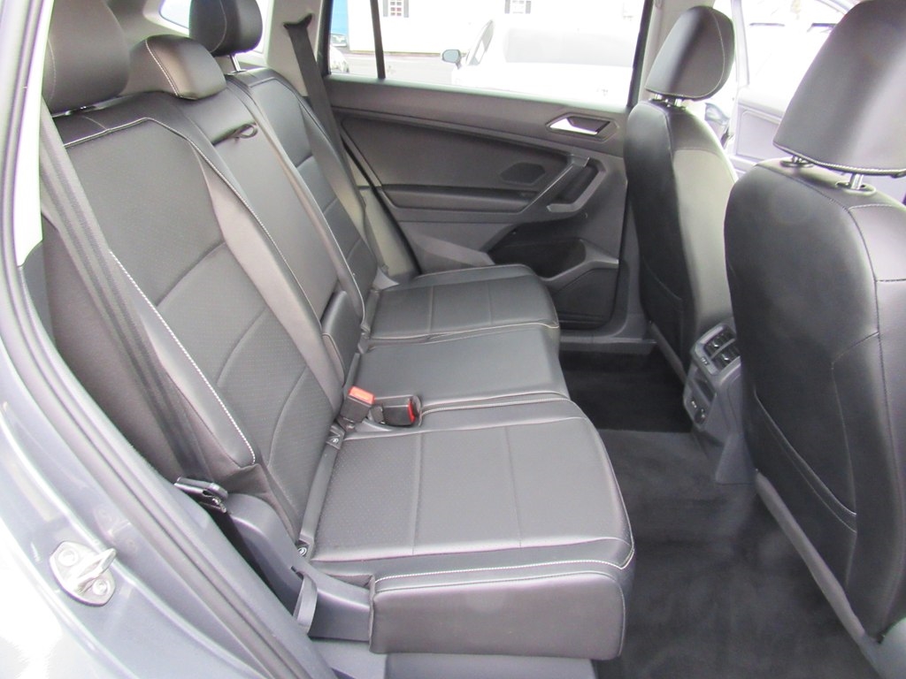 Volkswagen Tiguan SE 4Motion 2021