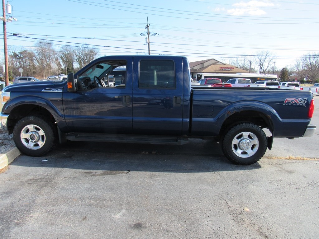 Ford F-250 SD XLT Crew Cab 4WD 2012