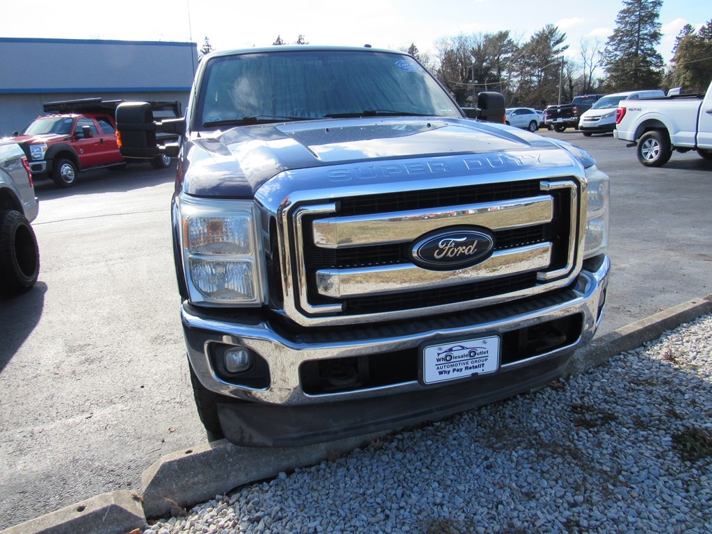 Ford F-250 SD XLT Crew Cab 4WD 2012