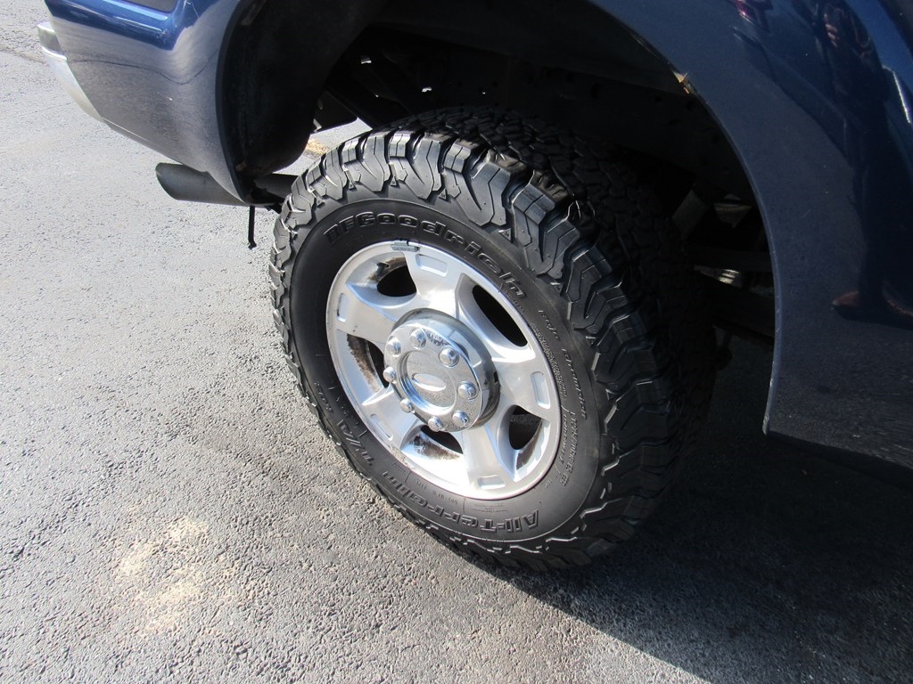 Ford F-250 SD XLT Crew Cab 4WD 2012