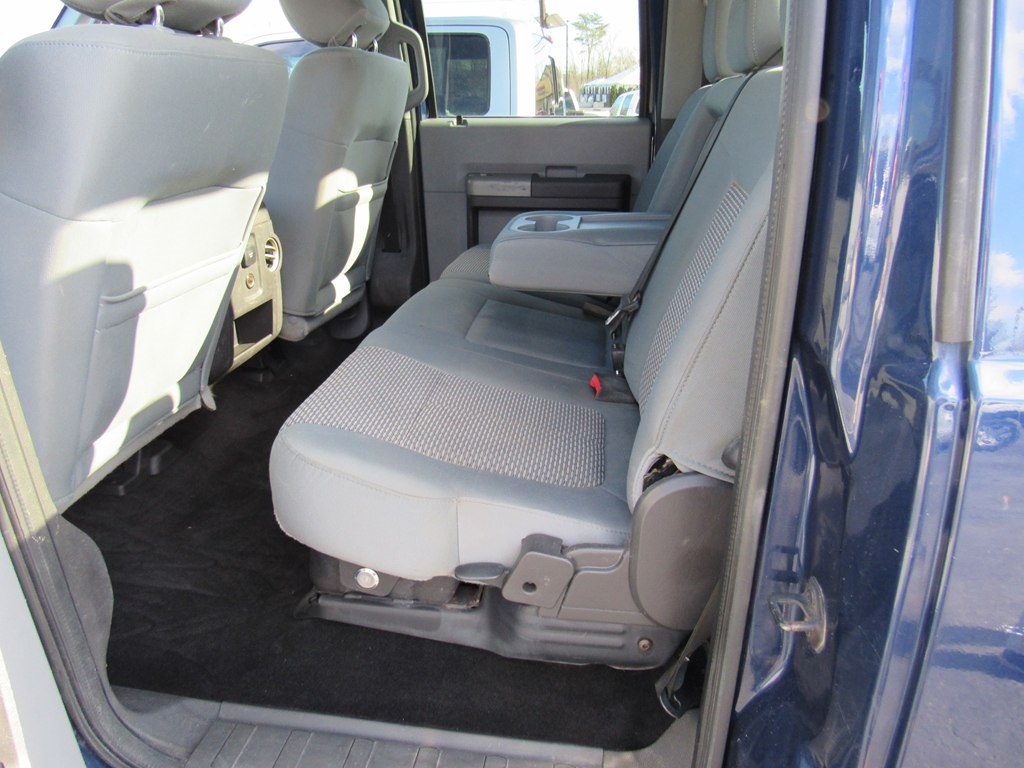 Ford F-250 SD XLT Crew Cab 4WD 2012