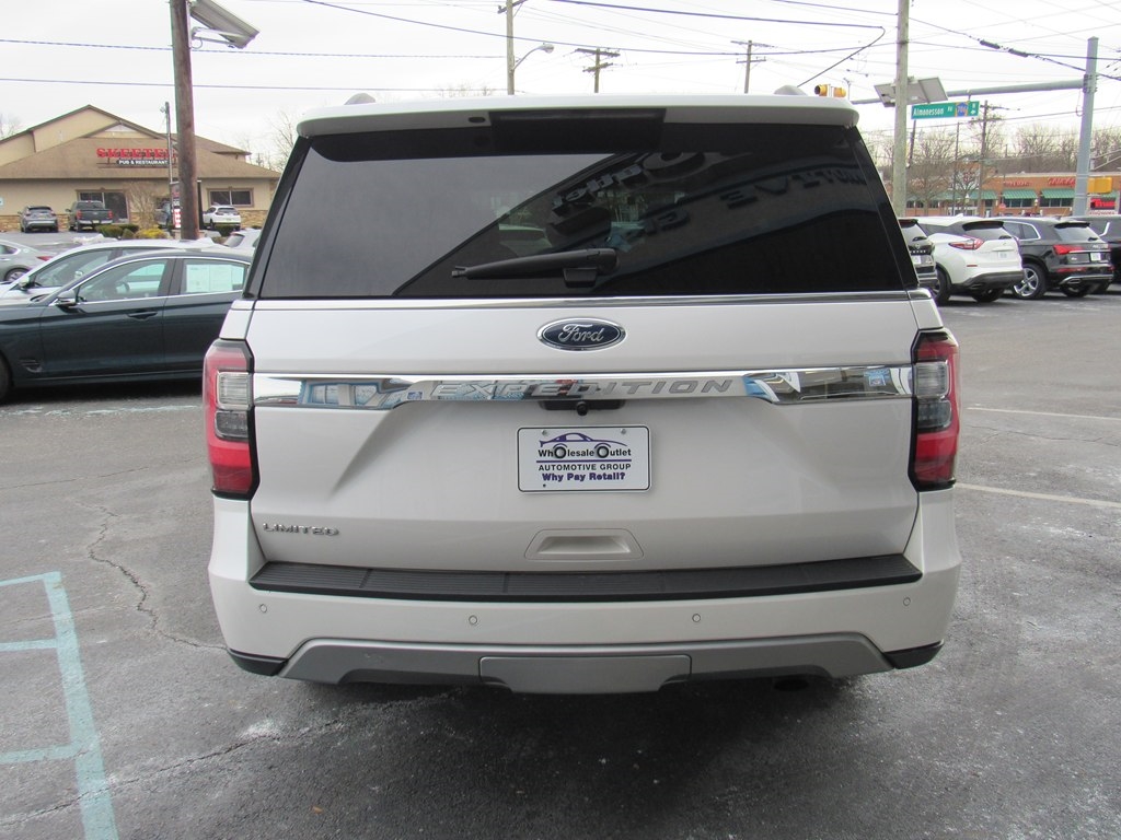 Ford Expedition 4dr Limited 4WD 2018